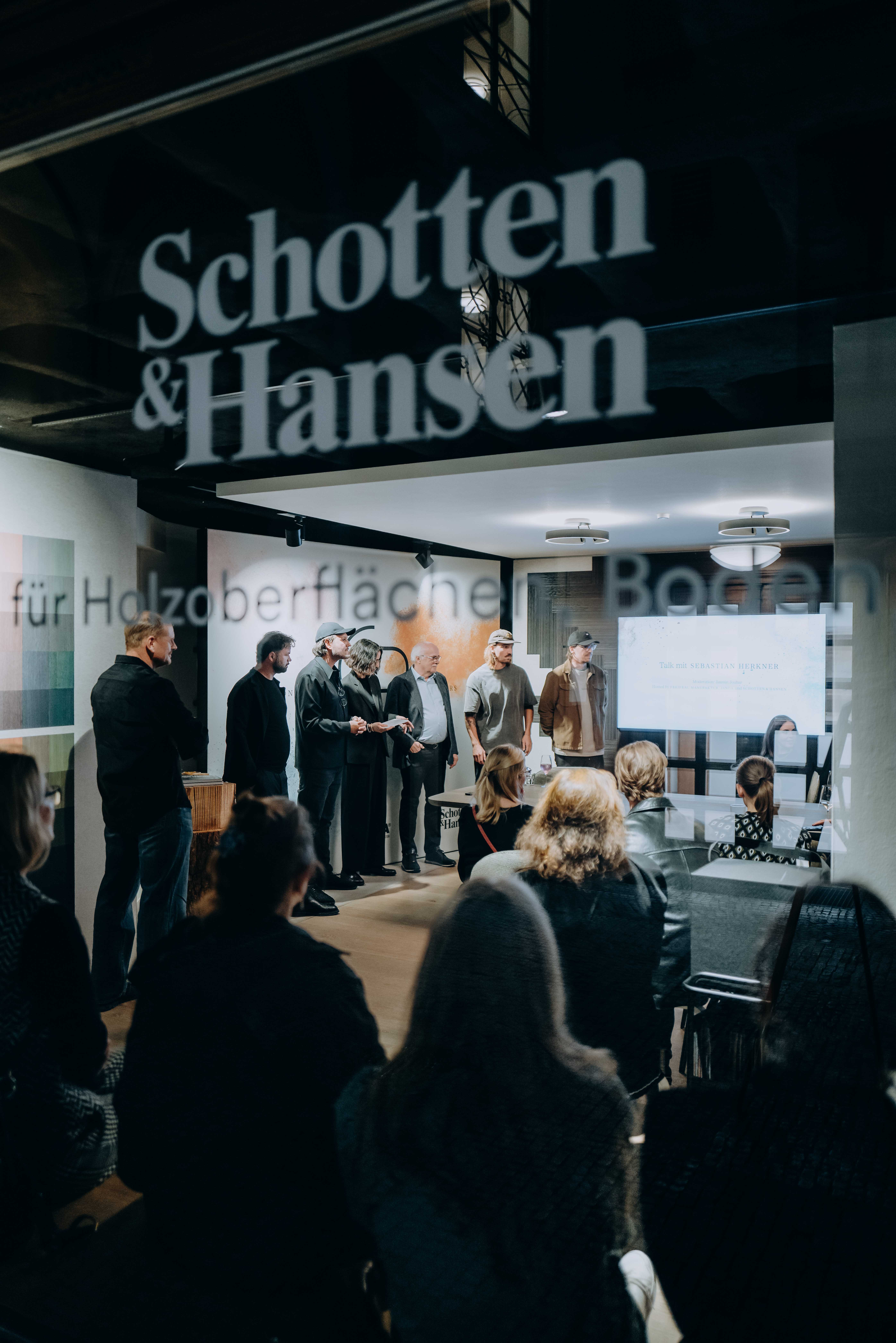 Nuestro evento de lanzamiento: Connected by Colours 2025: Un lenguaje de colores. Tres marcas en diálogo