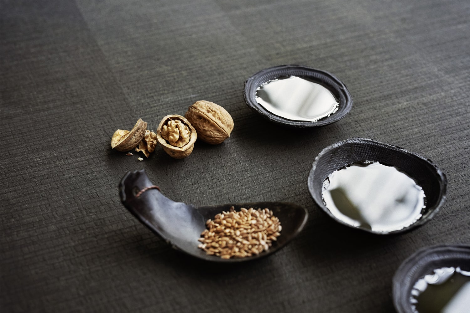 Aceite de nuez, linaza y perilla